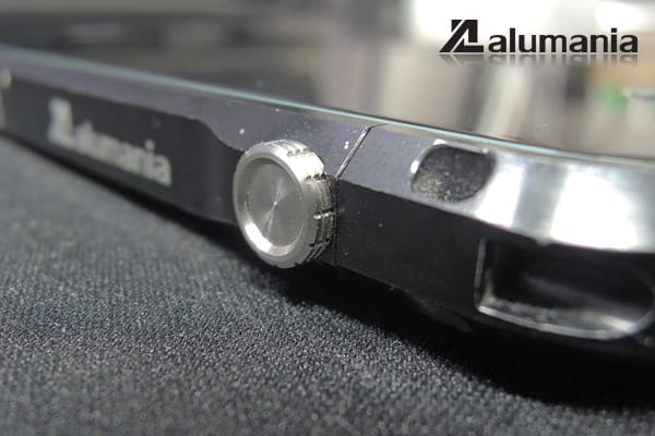 サイドビレットスクリュー（指回し用）の装着状態