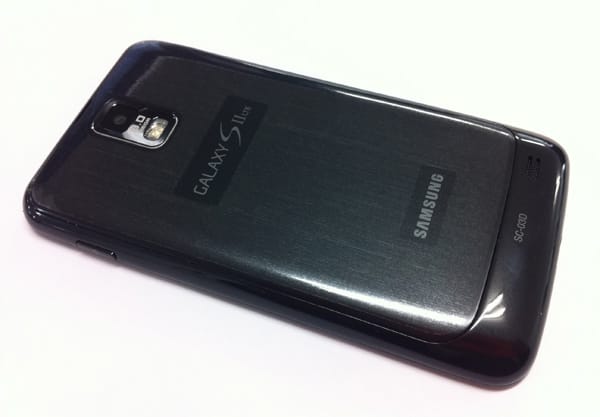 S2のLTE版を入手しました。