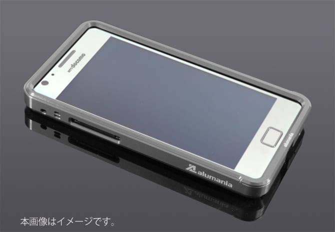 GALAXY_S2のホワイトモデルにEDGE_LINE装着イメージ