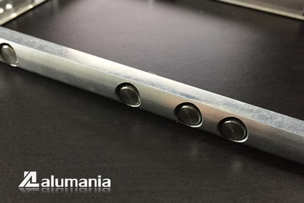 不採用となったデザイン試作品