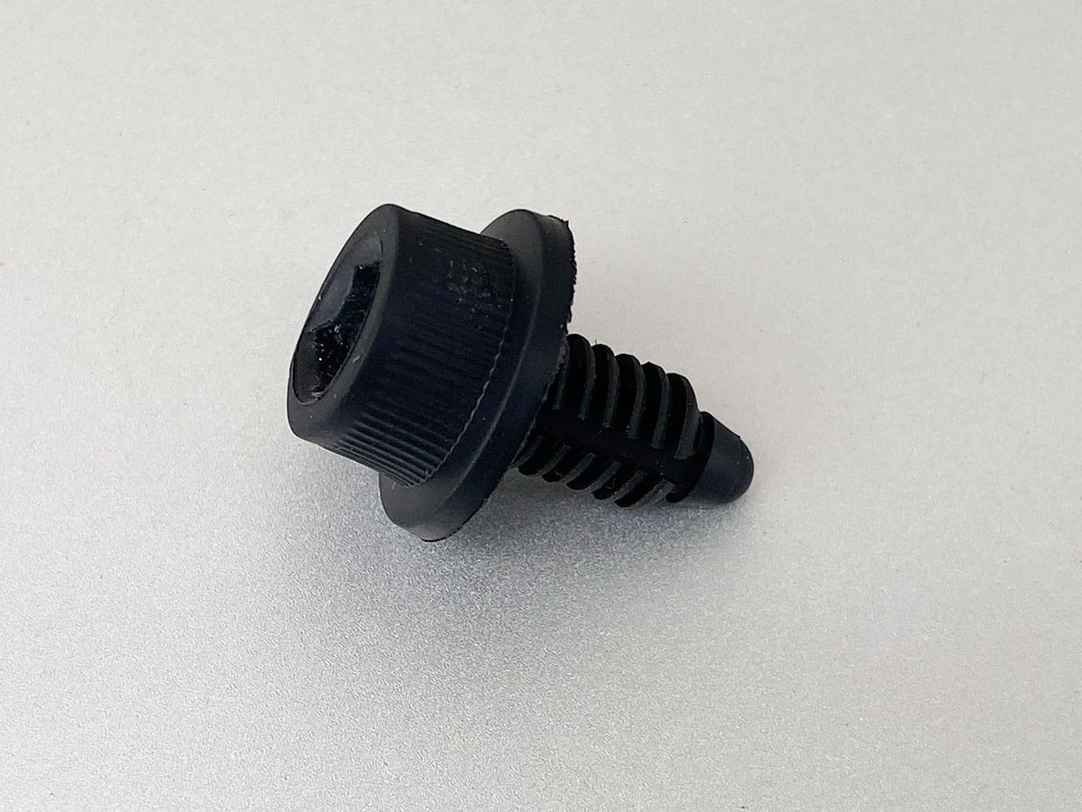 ジムニーのダミーボルト単体